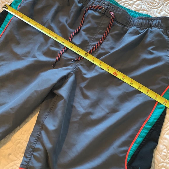 Nike swim trunks - Picture 11 of 12